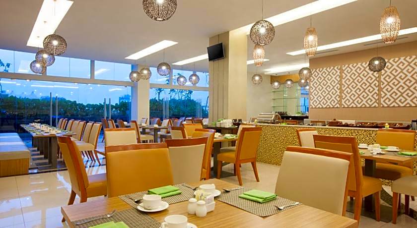 Hotel Santika Radial Palembang