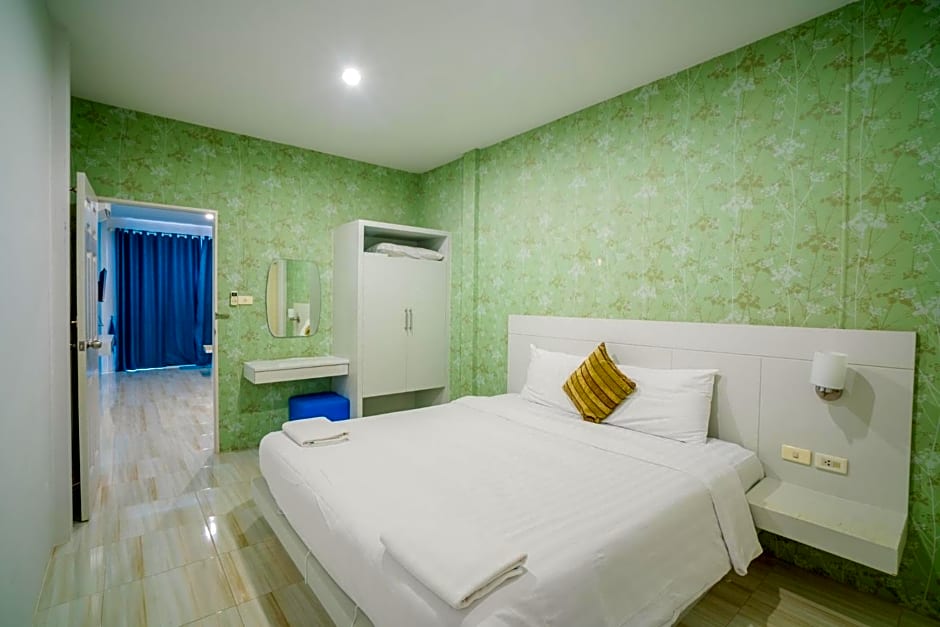 Photo 1 of 17 of Deluxe Double Room