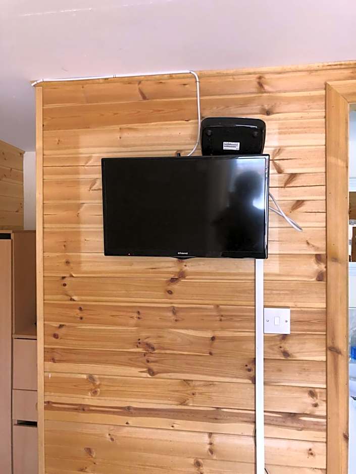 1 Lochness Rooms&Hostel