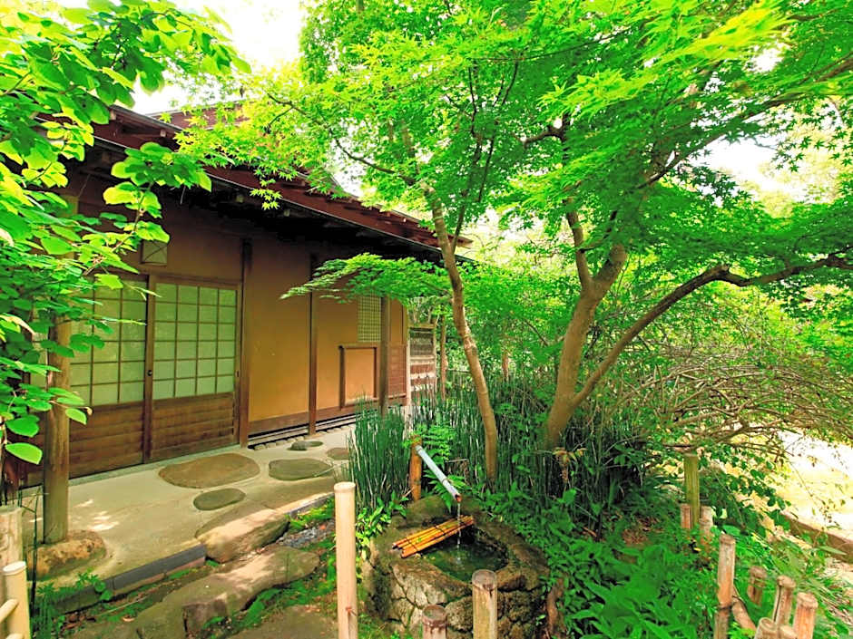 Hotel Kamogawaso
