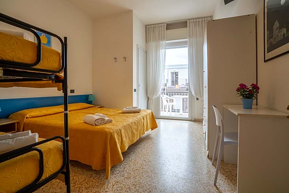 Arix Hotel