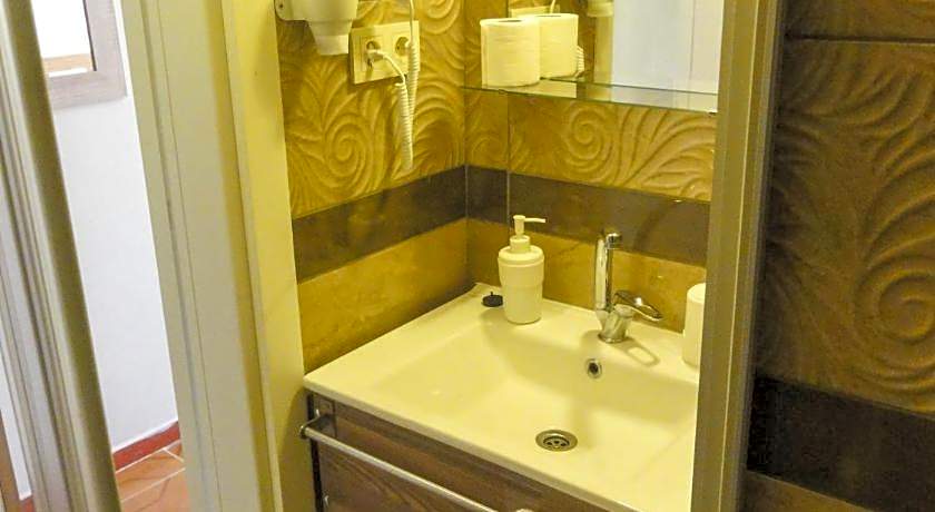 Altinersan Hotel Altinkum