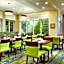 Hilton Garden Inn Niagara-On-The-Lake