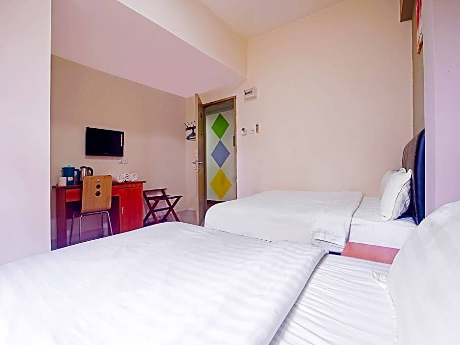 Hotel O Night Queen salak Tinggi