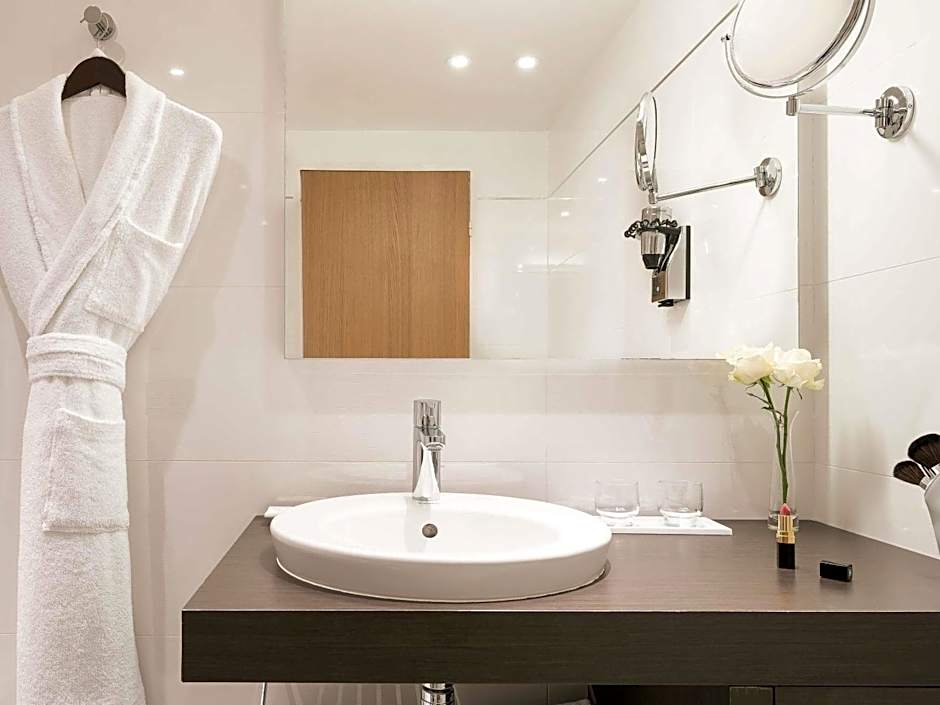 Hotel Croisette Beach Cannes - MGallery