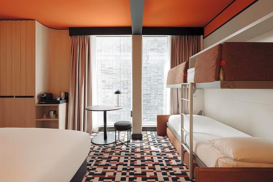 DoubleTree By Hilton Hotel Amsterdam Central Station