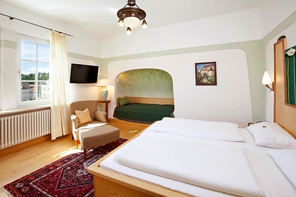 Hotel Hirsch