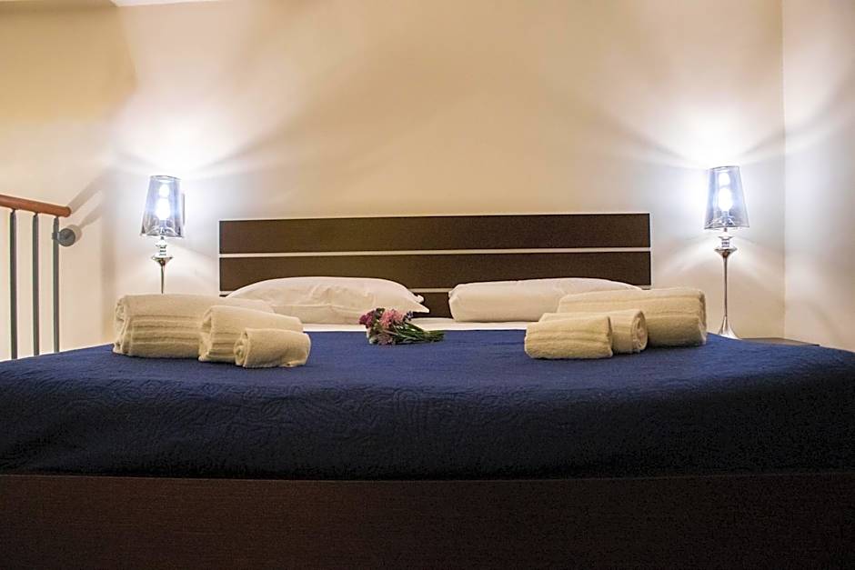 Apollo Suites