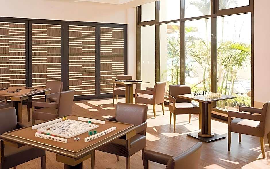 Pico Sands Hotel