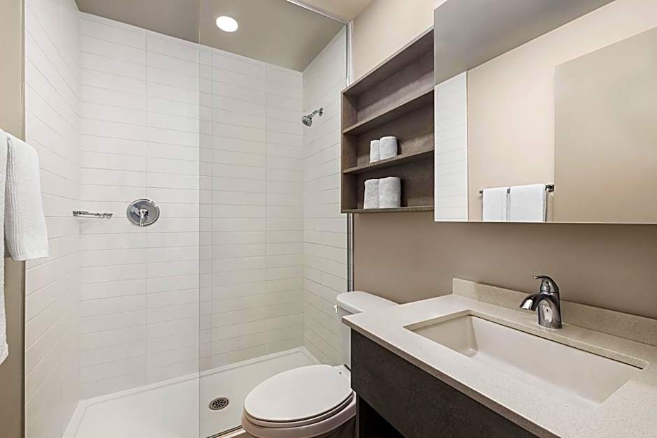 Microtel Inn & Suites by Wyndham Boisbriand