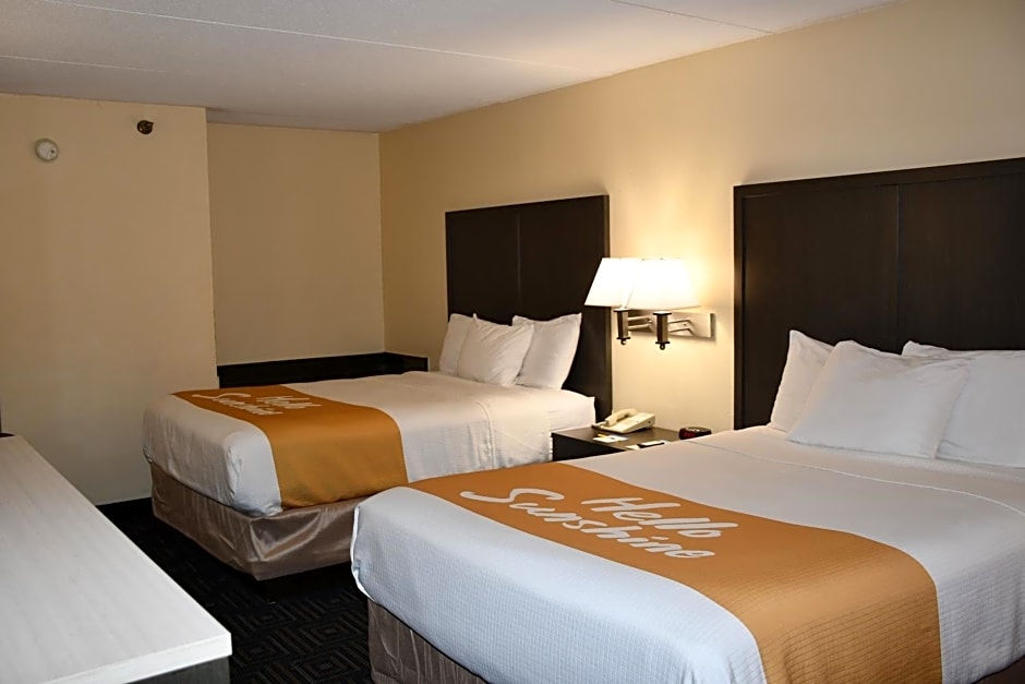 Days Inn by Wyndham Mounds View Twin Cities North