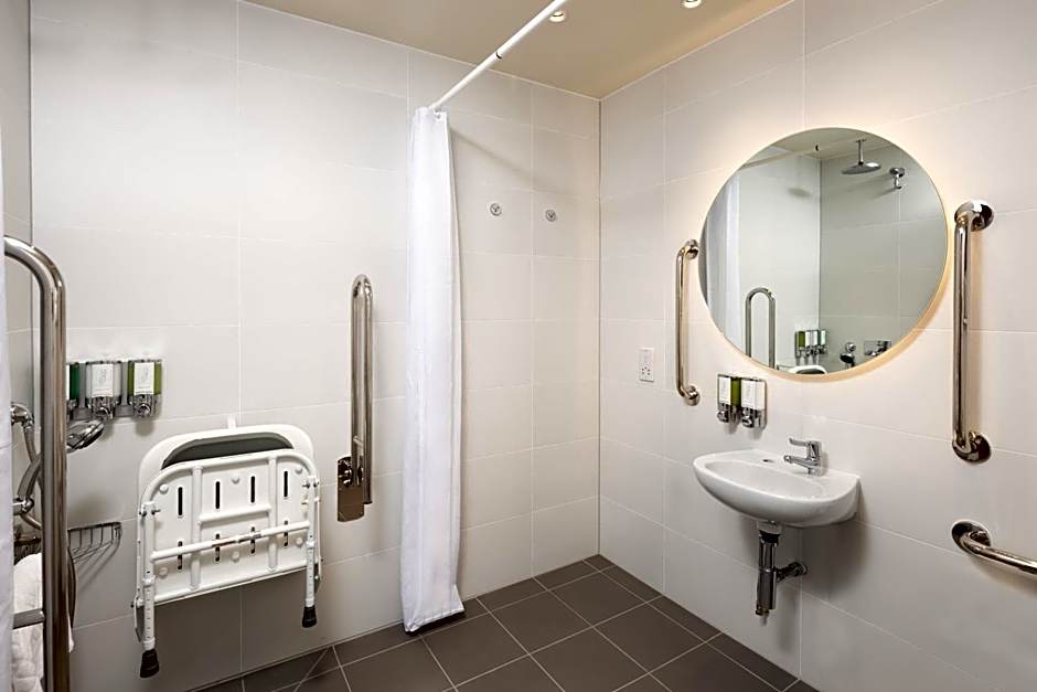 Hampton by Hilton London Old Street