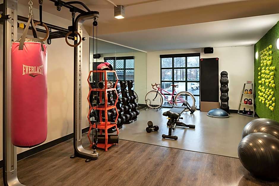 Moxy Memphis Downtown