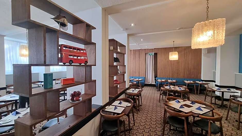 Lancaster Hall Hotel