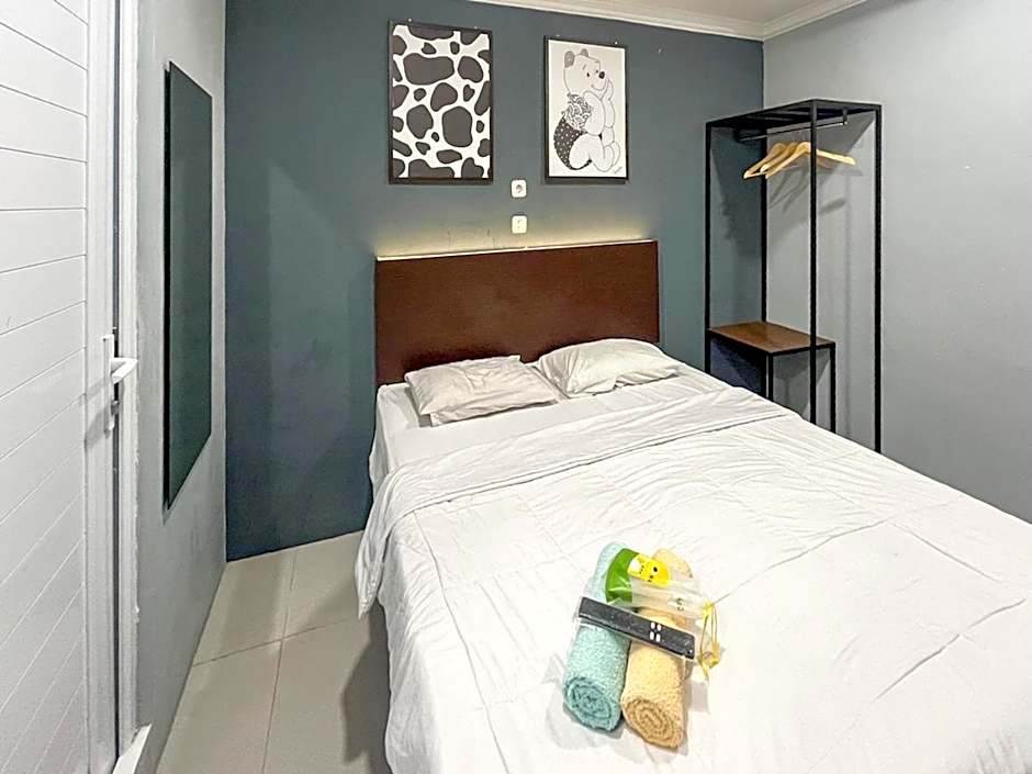 Torisan Hotel By RedDoorz – Semarang, IA