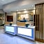 Holiday Inn Express Hotel & Suites Minneapolis-Downtown Convention Center by IHG