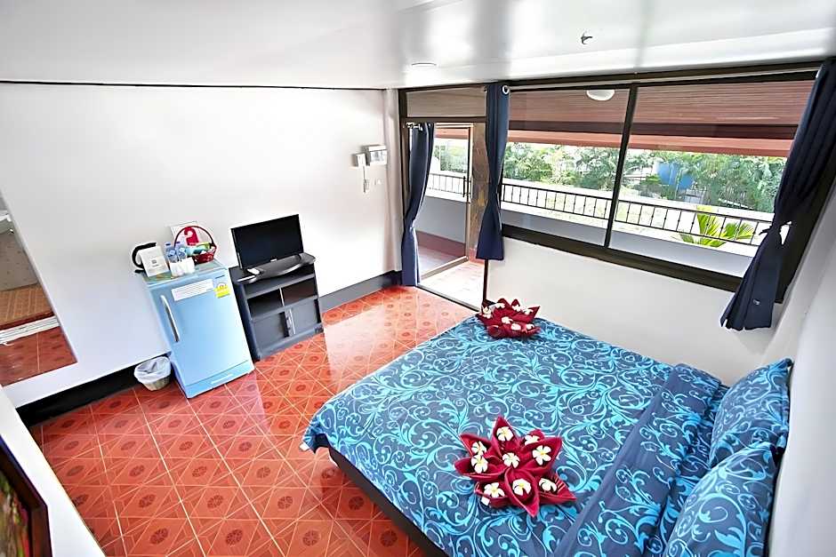Lotus Friendly Hotel