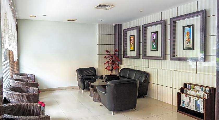 Capital O 664 Romance Hotel