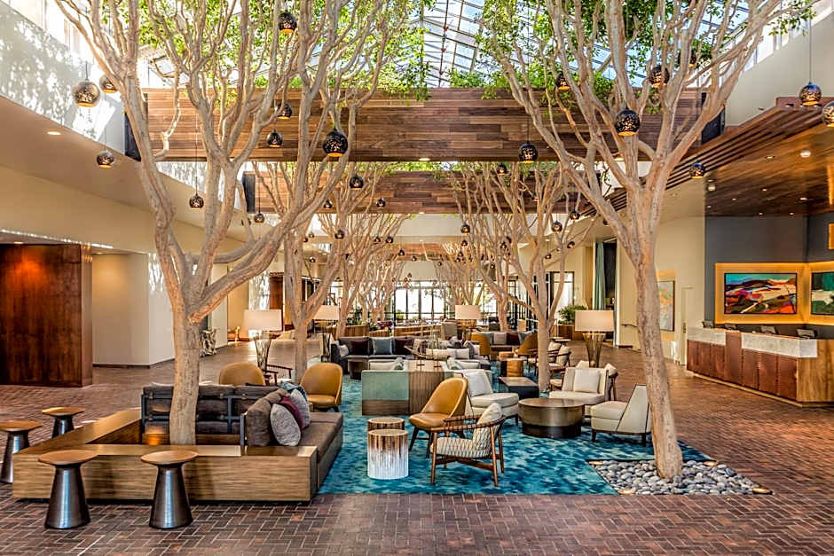 Portola Hotel and Spa