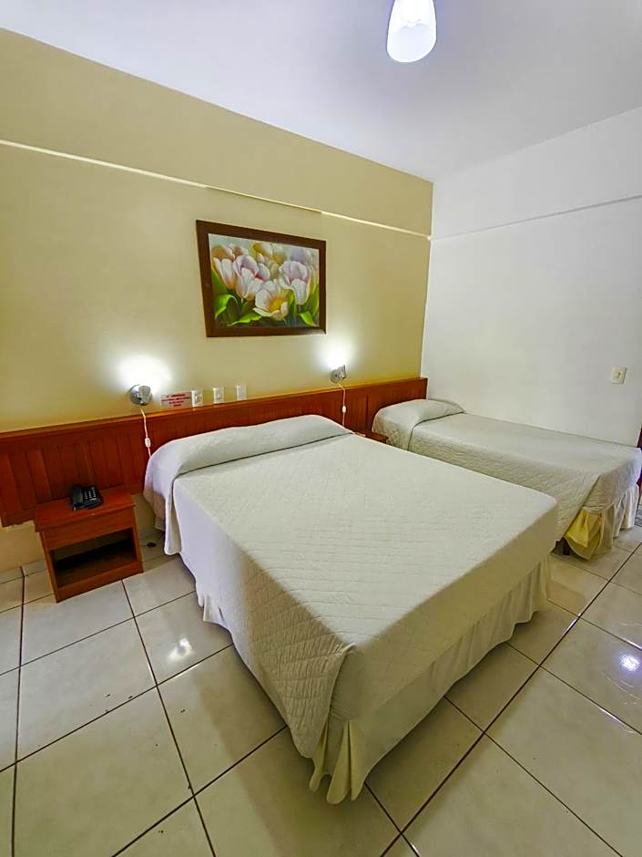 Foz Presidente Economic Hotel