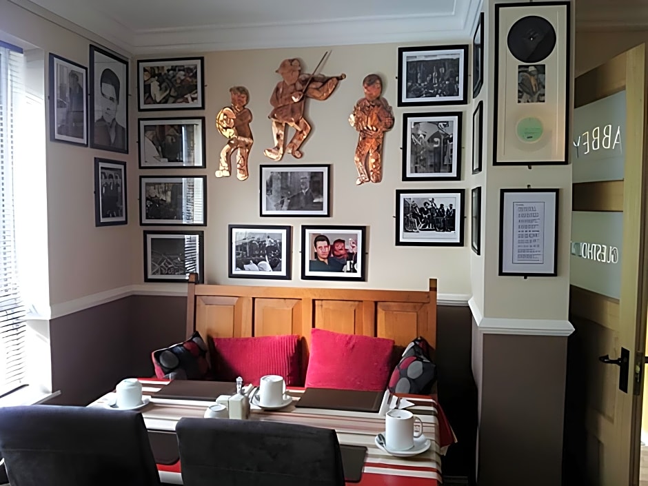 Abbey Bed And Breakfast