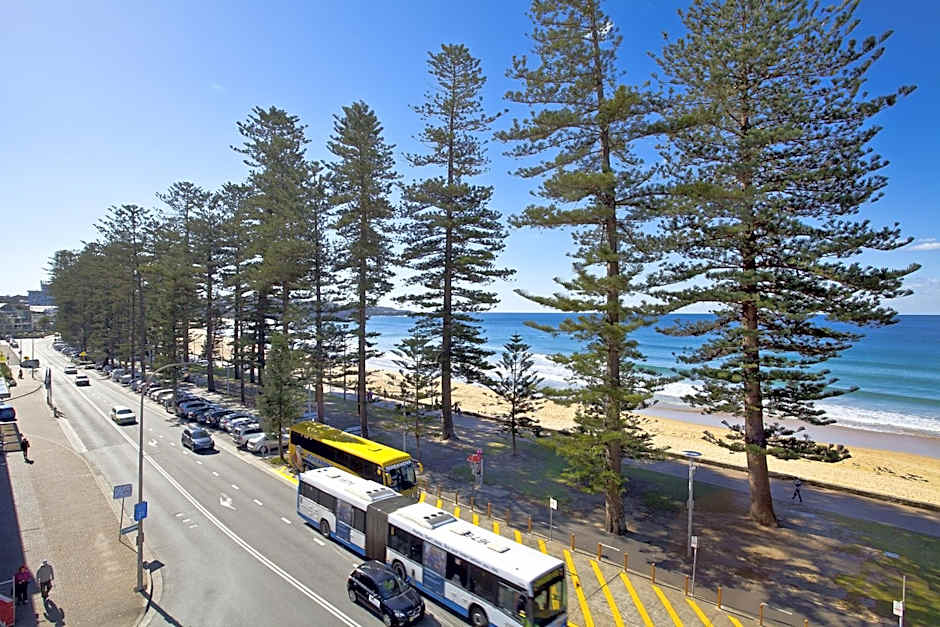 Manly Paradise Motel and Apartments