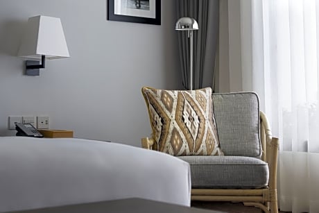 Royal Ocean View Suite