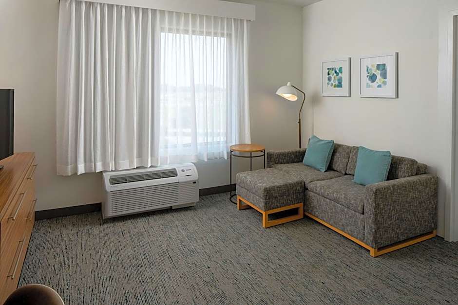 TownePlace Suites by Marriott Foley at OWA