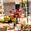 Sapphire House Antwerp, Autograph Collection