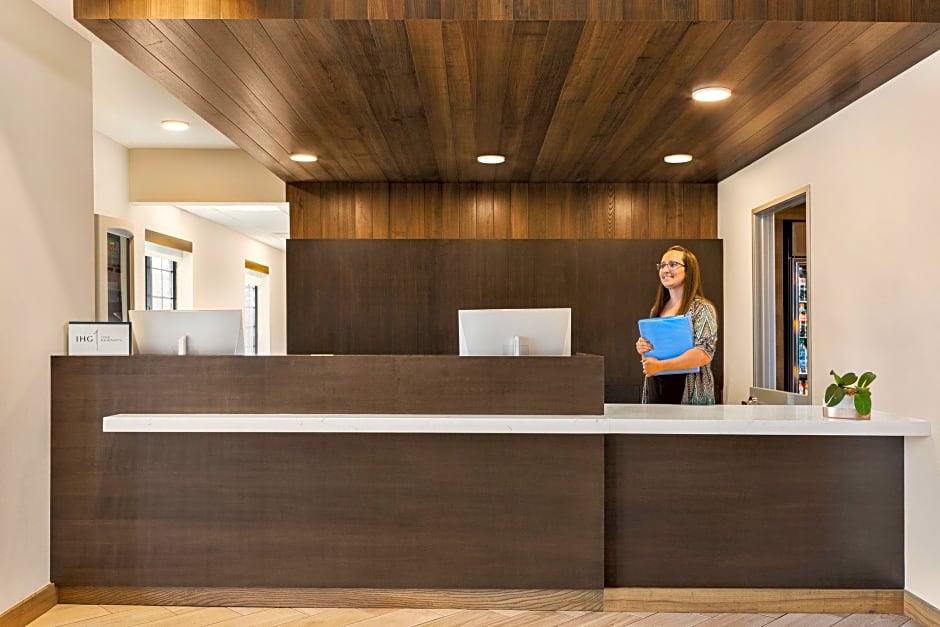 Staybridge Suites - Colorado Springs NE Powers, an IHG Hotel