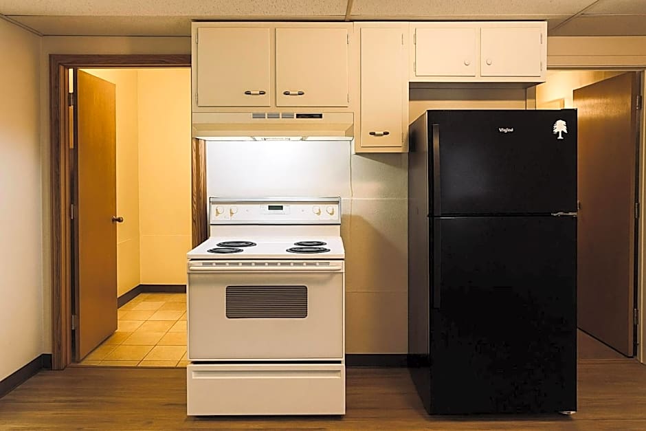 Homestead Inn Wolf Point Hwy 2