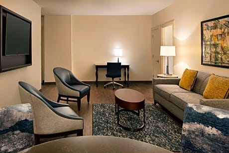 2 Bedroom Suite 2 King Non-Smoking