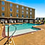 Holiday Inn Express Hotel & Suites Starkville By IHG