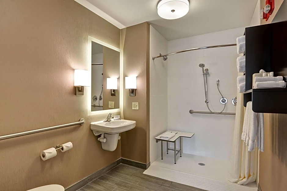 Homewood Suites by Hilton Aurora Naperville