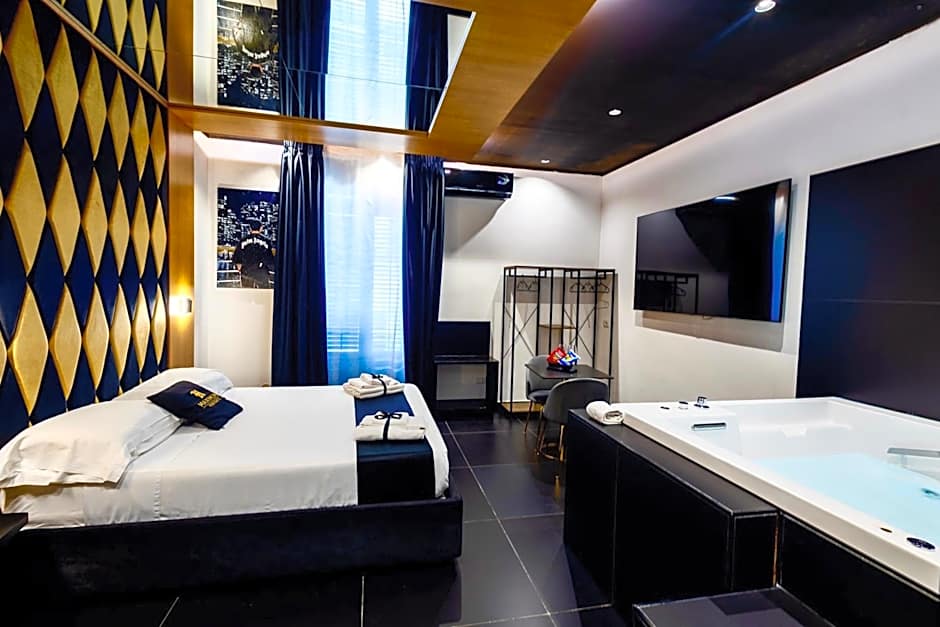 Maximum hub suite&spa