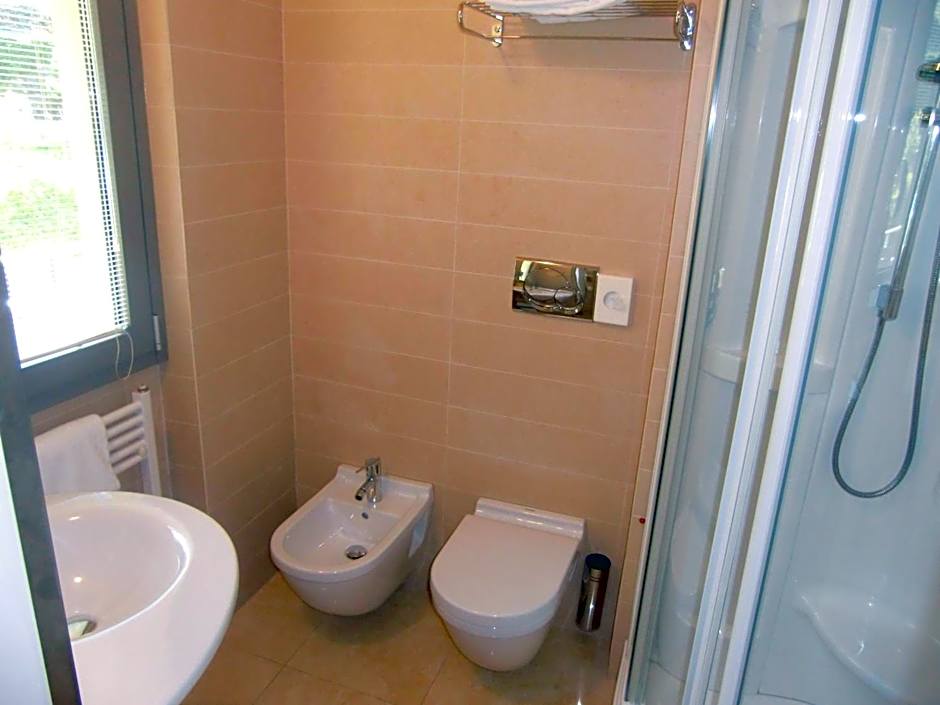 Beach Hotel Du Lac Malcesine