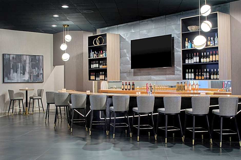 Delta Hotels by Marriott Toledo