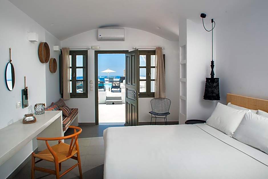 Amity Suites - Adults Only