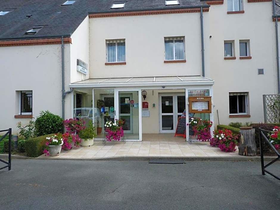 Logis Hotel Sully le Chateau