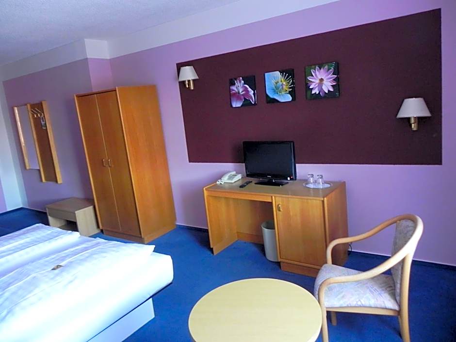 Zdjęcie 1 z 8 — Standard Double Room