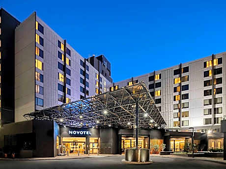 Novotel Sydney International Airport Hotel