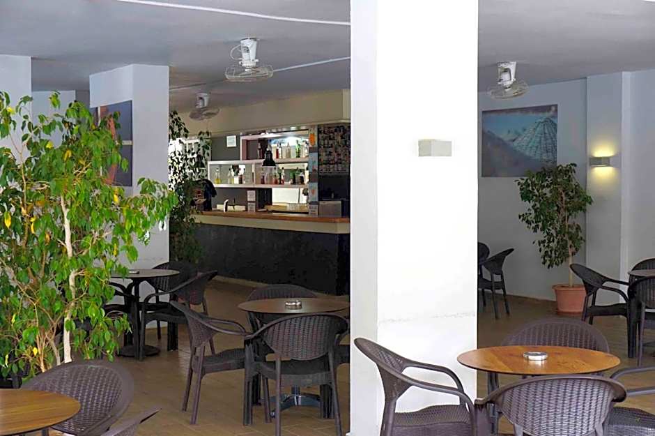 Sunlight Garden Hotel