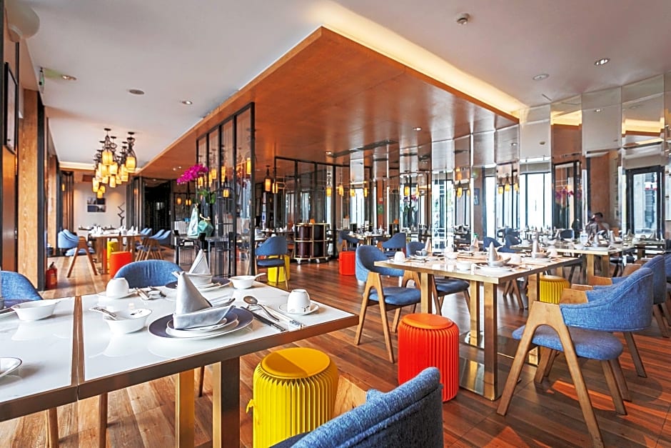Ln Hotel Five