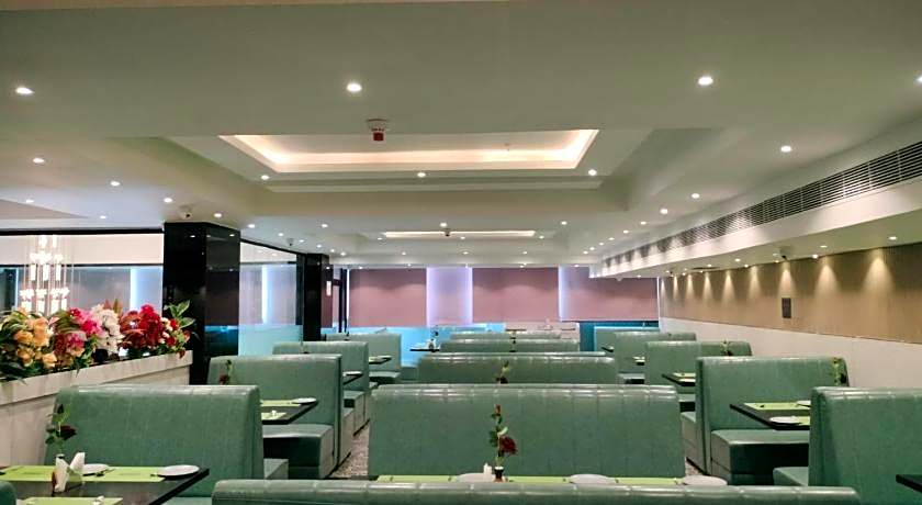 Hotel Delphi Grand Hyderabad - Hi-Tech City, Perfect for Business & Comfort