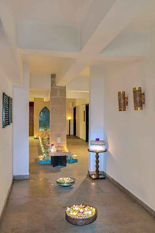 Club Mahindra Kanatal