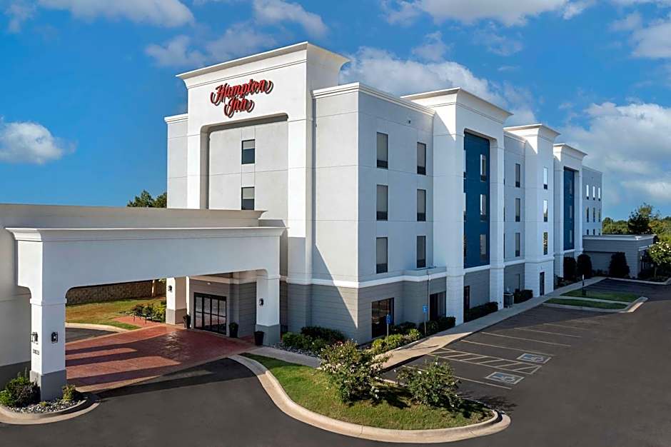 Photo 1 of 39 of Hampton Inn Duncan