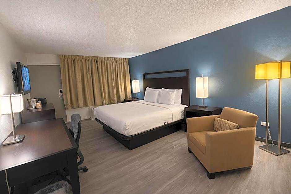 Express Inn & Suites