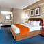 Howard Johnson by Wyndham College Park