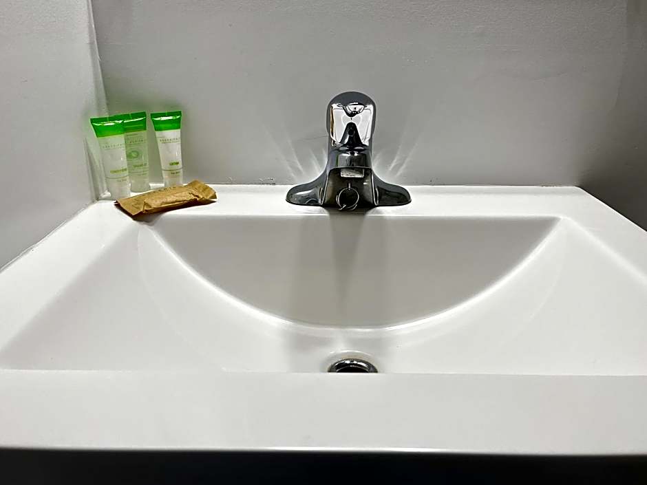 Anavada Inn & Suites - Prince George