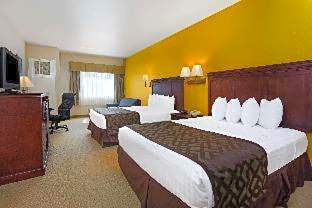 1 King Bed, Corner Suite, Non-Smoking